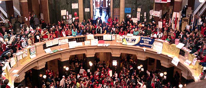 http://gozamos.com/wp-content/uploads/2011/02/wisconsin-protests.jpg