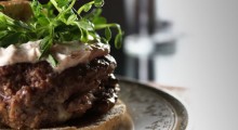 Cheese-Stuffed-Burgers-1