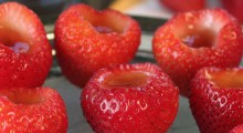 level-jello-strawberries