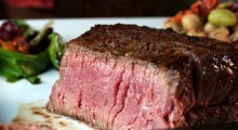 medium-rare-Filet-mignon-steak