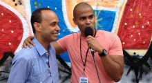 Congressman-Gutierrez-at-Fiesta-Boricua-fiesta-boricua