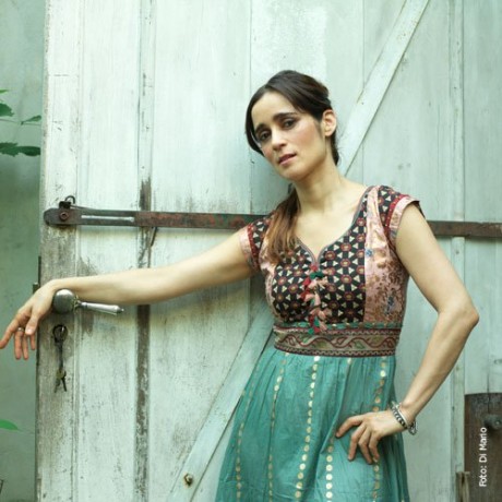 Julieta Venegas Photo 4